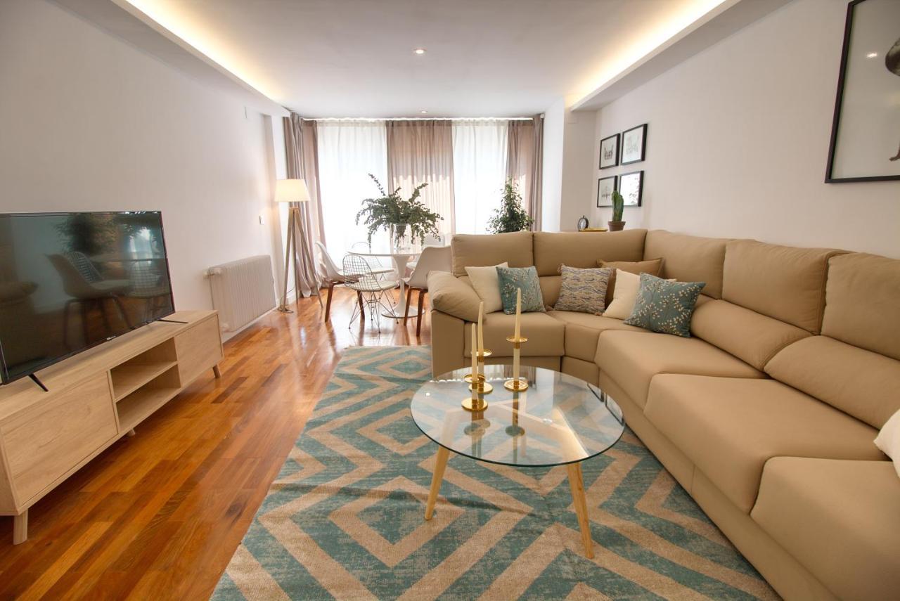 Cuencaloft Luxurious Apartment เกว็งกา ภายนอก รูปภาพ
